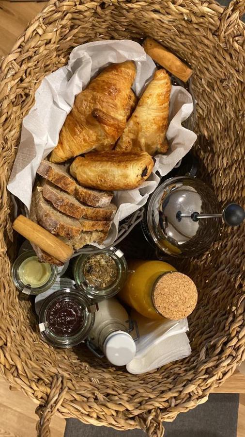 La Tour Du Canet Longessaigne エクステリア 写真